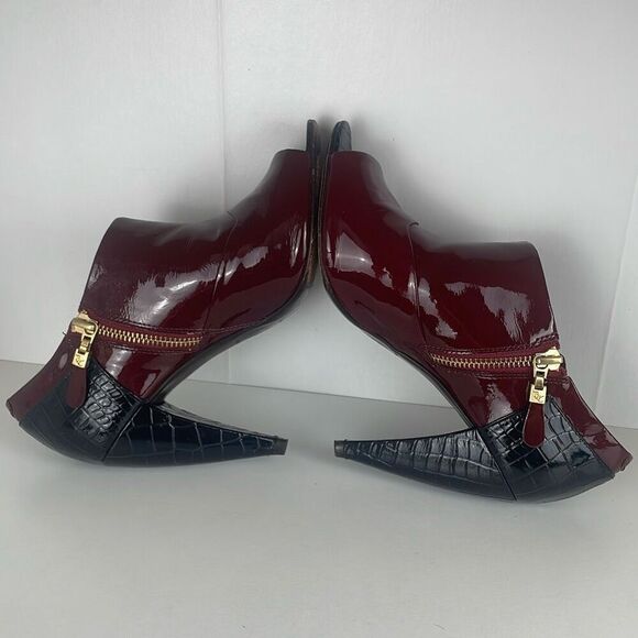 Pour La Victoire Lea Dark Cherry Patent Leather Curved Heel Ankle Bootie Sandal - Picture 3 of 14